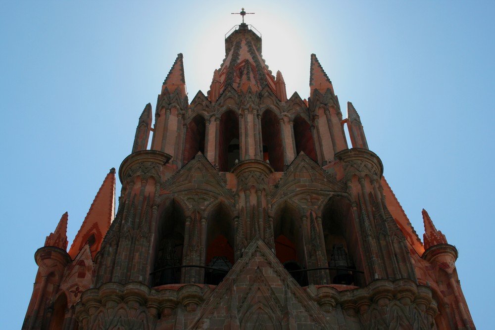 La Parroquia de San Miguel Arcangel, San Miguel